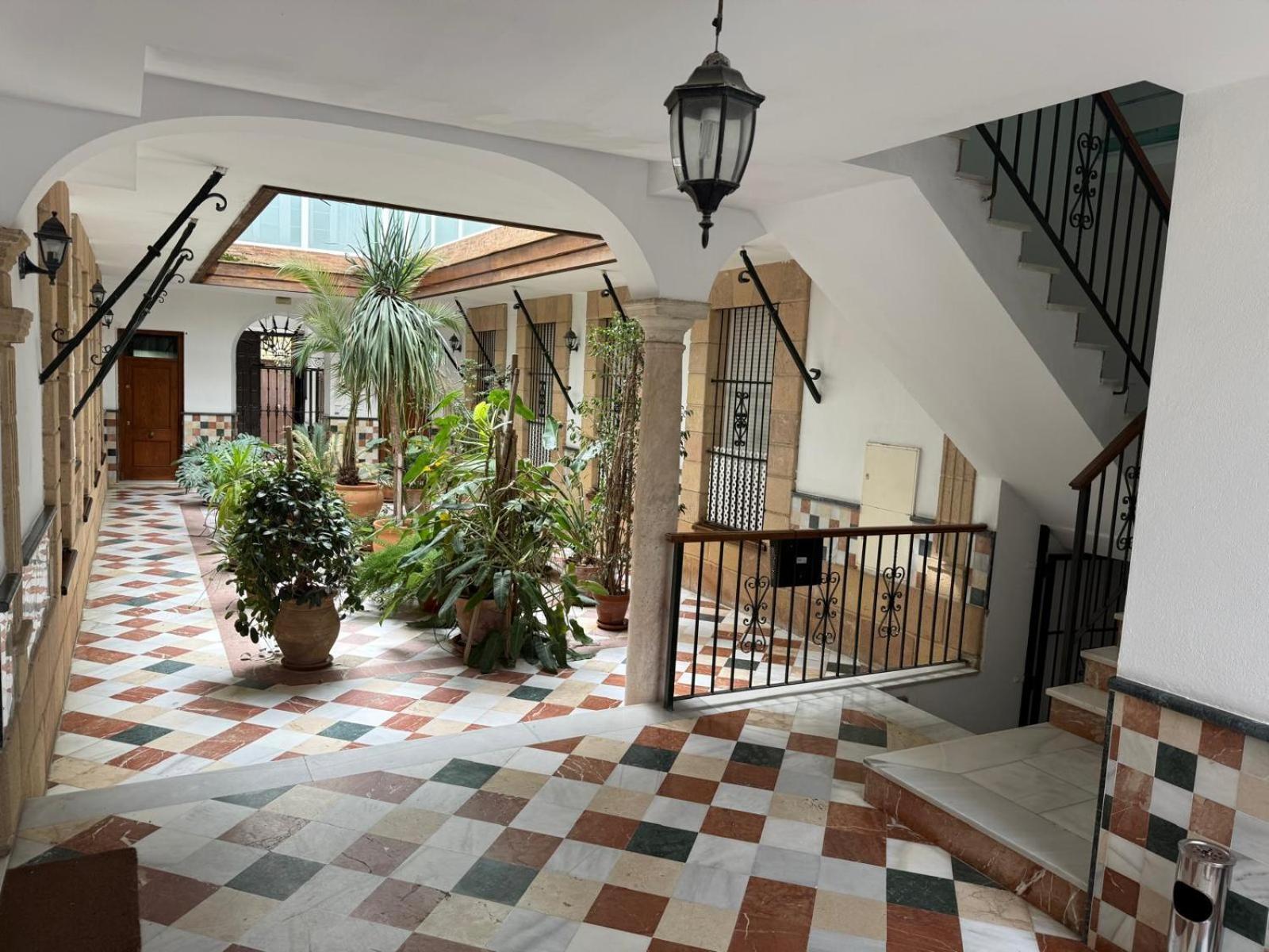 Apartamento Casa Palacio 1890. El Puerto de Santa María Esterno foto